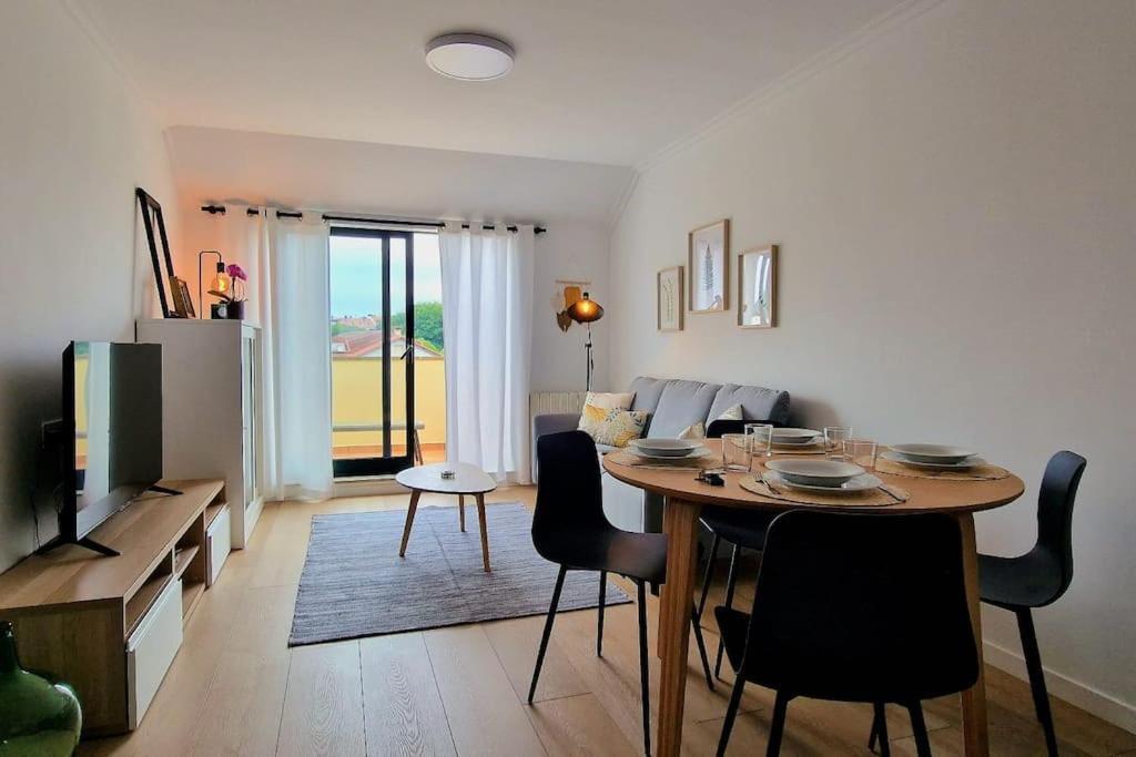 Apartamento Nuevo Con Terraza Y Plaza De Garaje A Guarda Exterior photo